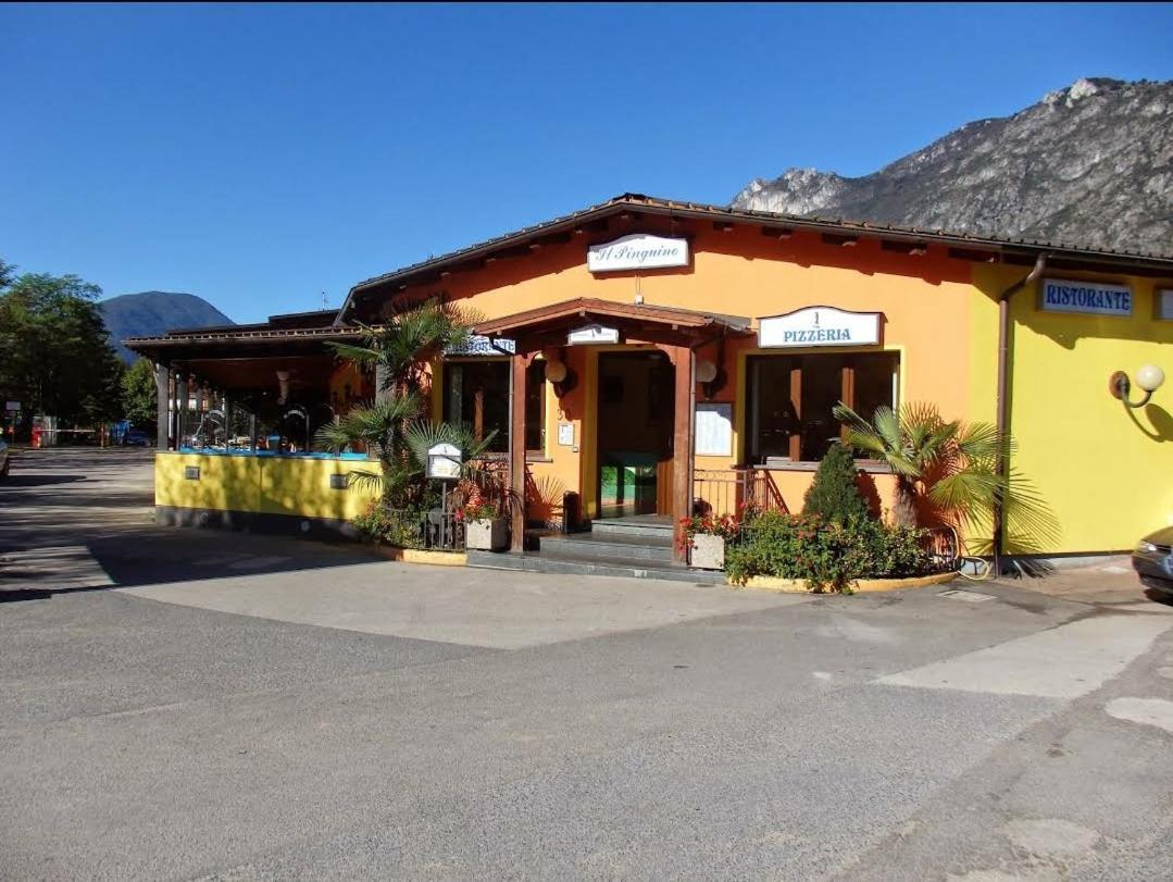 Vakantiehuis Porlezzaヴィラ エクステリア 写真